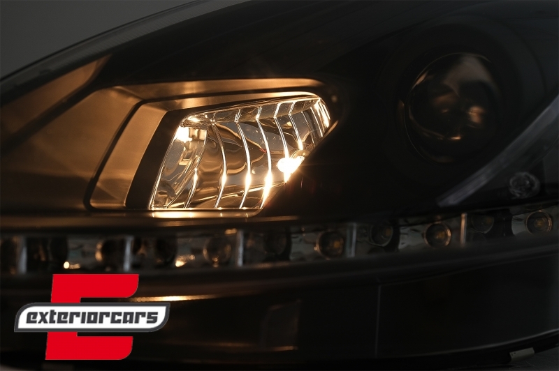 Prednja svjetla LED DAYLIGHT (crna) / Fiat Grande Punto (2008-2009), LPFI26
