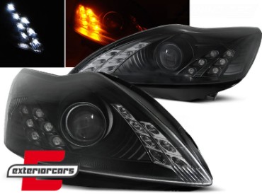 Prednja svjetla LED DayLight (crna) / Ford Focus (02.2008-2010), LPFO50