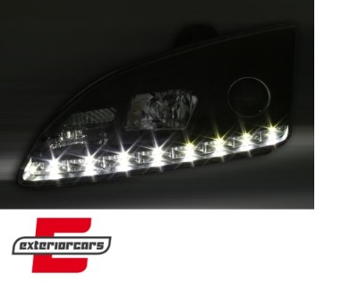 Prednja svjetla LED DayLight (crna) / Ford Focus II (2004-01.2008), LPFO21