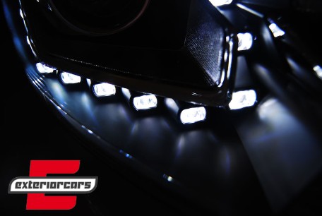 Prednja svjetla LED DayLight (crna) / Ford Focus III Mk3 (2010-2014), LPFO61