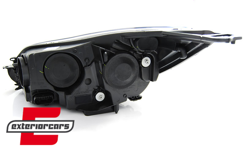 Prednja svjetla LED DayLight (crna) / Ford Focus III Mk3 (2010-2014), LPFO61