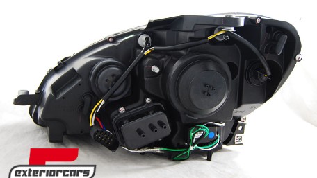 Prednja svjetla LED DayLight (crna) / Mercedes C klasa W204 S204 limuzina karavan (2007-2010), LPME95