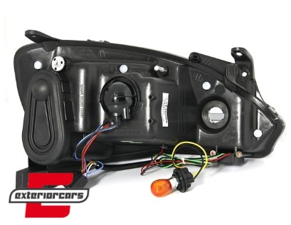 Prednja svjetla LED DayLight (crna) / Opel Corsa C (2000-2006), LPOP44