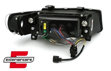 Prednja svjetla LED DayLight (crna) / Seat Leon Toledo (1999-2004), LPSE12