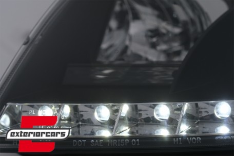 Prednja svjetla LED DayLight (crna) / Volkswagen Passat B5 3BG (09.2000-03.2005), LPVW82