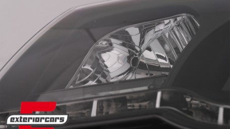 Prednja svjetla LED DayLight (crna) / Volkswagen Passat B6 3C (03.2005-2010), LPVWC2
