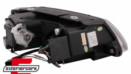 Prednja svjetla LED DayLight (crna) / Volkswagen Passat B6 3C (03.2005-2010), LPVWC2