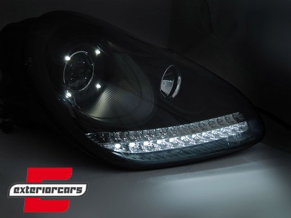 Prednja svjetla LED DayLight Xenon (crna) / Porsche Cayenne (02-06), LPPO10