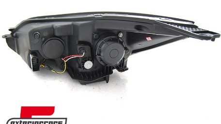 Prednja svjetla LED DayLights (chrome) / Ford Focus III Mk3 (2010-2014), LPFO91