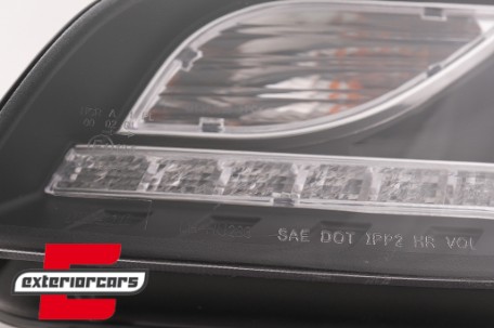 Prednja svjetla LED DayLights (crna) / Audi A4 B7 (2004-2008), LPAUE5