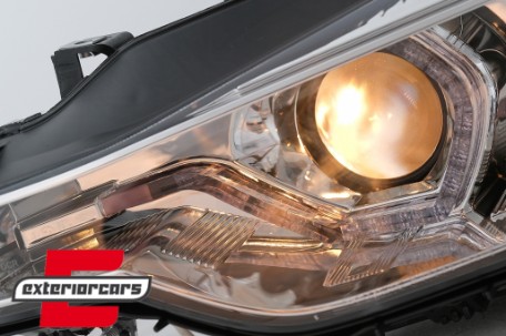 Prednja svjetla LED DRL Angel Eyes (chrome) BMW serije 3 F30 F31 LCI limuzina karavan (2015-2019), LPBMN1
