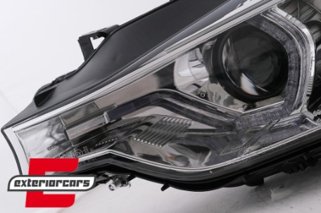 Prednja svjetla LED DRL Angel Eyes (chrome) BMW serije 3 F30 F31 LCI limuzina karavan (2015-2019), LPBMN1