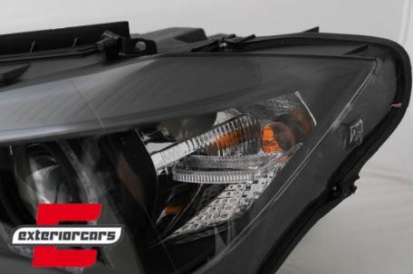 Prednja svjetla LED DRL Angel Eyes (crna) / BMW serije 3 F30 F31 LCI limuzina karavan (2015-2019), LPBMN2