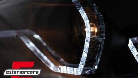 Prednja svjetla LED DRL Angel Eyes (crna) / BMW serije 3 F30 F31 LCI limuzina karavan (2015-2019), LPBMN2