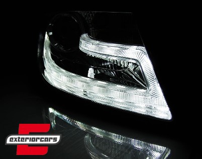 Prednja svjetla LED DRL Facelift look XENON (chrome) / Audi A4 B8 (2008-2011), LPAUD1