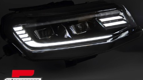 Prednja svjetla LED DRL SEQ žmigavci (crna) / Chevrolet Camaro (2016-2018), LPCT17