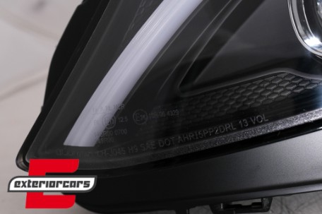Prednja svjetla LED DRL SEQ žmigavci (crna) / Mercedes C-klasa W205 S205 A205 C205 (2014-2018), LPMEE7