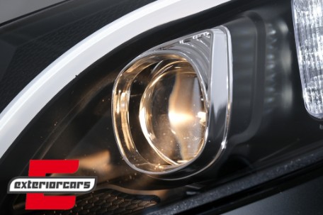 Prednja svjetla LED DRL SEQ žmigavci (crna) / Mercedes C-klasa W205 S205 A205 C205 (2014-2018), LPMEE7