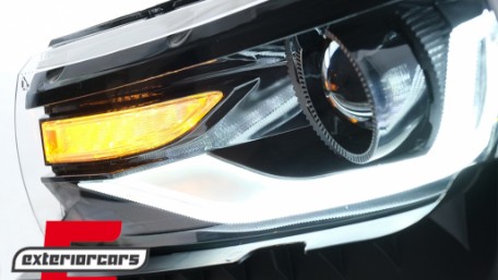 Prednja svjetla LED DRL SEQ žmigavci Facelift 2016 look (crna) / Chevrolet Camaro Mk5 Facelift (2013-2015), LPCT15