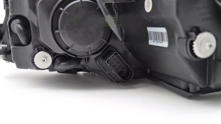 Prednja svjetla LED DRL SEQ žmigavci Facelift G7.5 R line look / VW Golf 7 VII (2012-2017), LPVX26