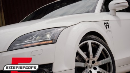 Prednja svjetla LED DRL SEQ žmigavci Xenon (crna) / Audi TT 8J (2006-2010), LPAUE3