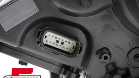 Prednja svjetla LED DRL Xenon (crna) / Ford Mustang VI (2015-2017), LPFOC8