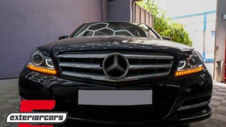 Prednja svjetla LED DRL Xenon look (crna) / Mercedes C-klasa W204 S204 C204 Facelift (2011-2014), LPME87