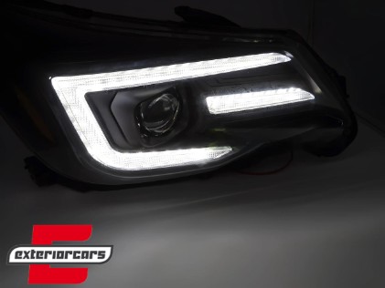 Prednja svjetla LED SEQ žmigavci TubeLight dizajn (crna) / Subaru Forester IV (2013-2018), LPSU20