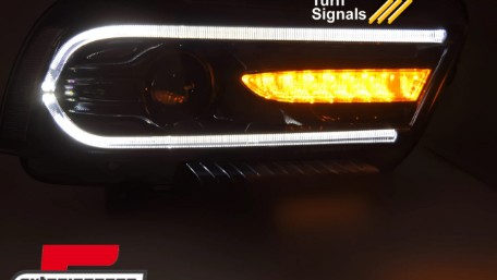 Prednja svjetla LED TruDRL SEQ žmigavci (crna) / Dodge Charger (2011-2015), LPDO34