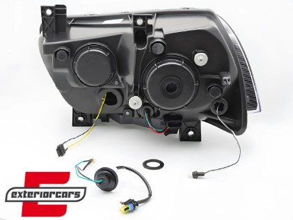 Prednja svjetla LED TruDRL SEQ žmigavci (crna) / Dodge Charger (2011-2015), LPDO34