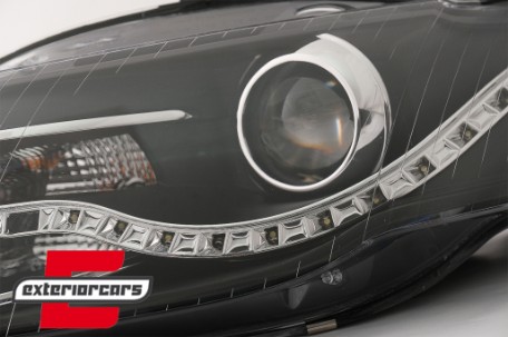 Prednja svjetla LED TrueDRL (crna) / Audi A4 B7 (2004-2008), LPAUA6