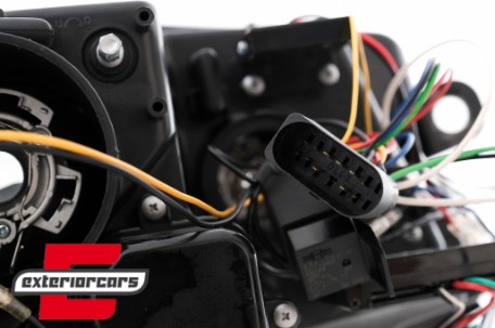 Prednja svjetla LED TrueDRL Xenon (chrome) / Audi A6 C6 4F (04.2004-2008), LPAU75