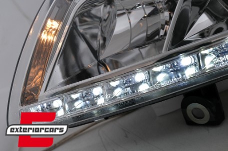 Prednja svjetla LED TrueDRL Xenon (chrome) / Audi A6 C6 4F (04.2004-2008), LPAU75