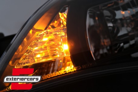 Prednja svjetla LED TubeLight (crna) / Subaru Impreza II GD (2007-2012), LPSU10