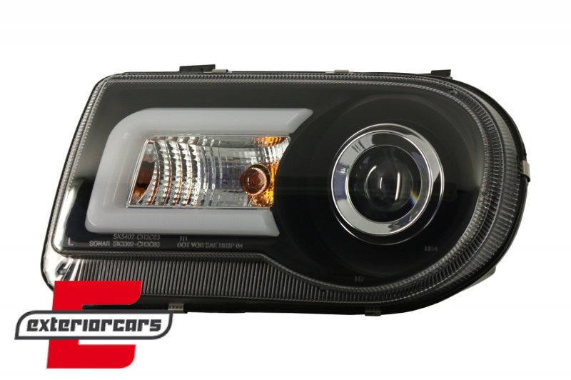 Prednja svjetla LED Tubelight dizajn (crna) / Chrysler 300C (2004-2010), LPCH22