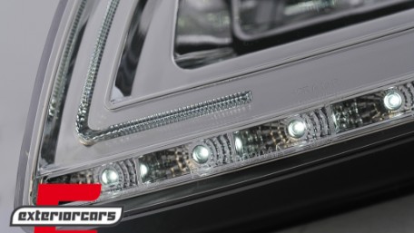Prednja svjetla LED TubeLights (chrome) / Audi A4 B7 (2004-2008), LPAUC4