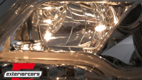 Prednja svjetla LED TubeLights (chrome) / Audi A6 C6 4F (04.2004-2008), LPAU95