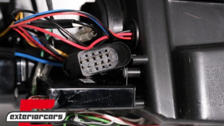 Prednja svjetla LED TubeLights (chrome) / Audi A6 C6 4F (04.2004-2008), LPAU95