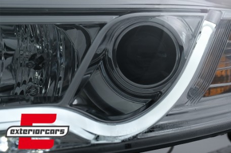 Prednja svjetla LED TubeLights (chrome) / Audi A6 C6 4F (04.2004-2008), LPAU95