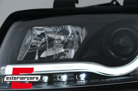 Prednja svjetla LED TubeLights dizajn (crna) / Audi A4 B6 (2000-2004), LPAU88