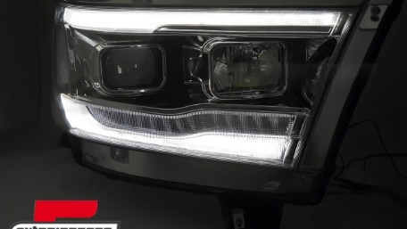 Prednja svjetla SEQ žmigavci TubeLight dizajn (chrome) / DODGE RAM (2019-2022), LPDO25