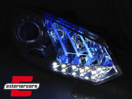 Prednja svjetla True DRL (chrome) / Volkswagen Golf 6 (10.2008-2012), LPVWG6