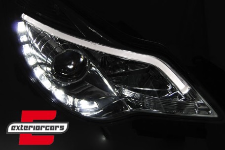 Prednja svjetla TubeLight LED DRL (chrome) / Opel Corsa D (2011-2014), LPOPA8