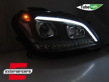 Prednja svjetla TubeLight LED SEQ žmigavci (crna) / Mercedes ML klasa W164 Facelift (2008-2011), LPMEE0
