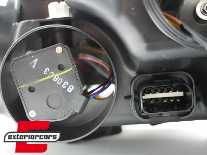 Prednje svjetlo (desna strana) / Citroen C4 Picasso (09.2006-09.2010), 20-11255-05-2