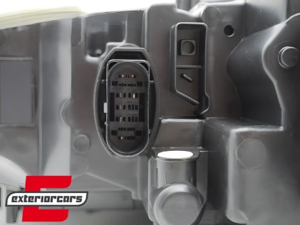 Prednje svjetlo LED (desna strana) / ŠKODA OCTAVIA 3 (2016-2019), 20-16219-06-2