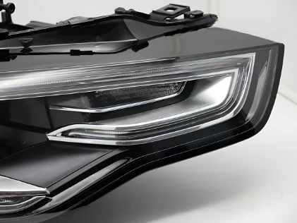 Prednje svjetlo Xenon (desna strana) / AUDI A5 8T (06.2012-01.2017), 20-16811-26-2