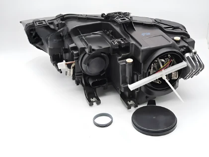 Prednje svjetlo Xenon (desna strana) / AUDI A5 8T (06.2012-01.2017), 20-16811-26-2