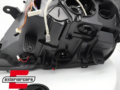 Prednje svjetlo Xenon (desna strana) / BMW X3 F25 (09.2010-03.2014), 20-12851-06-9