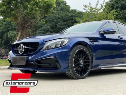 Prednji blatobrani GT look / Mercedes C-klasa W205 S205 C205 A205 (2014-2020), FFMBW205GT